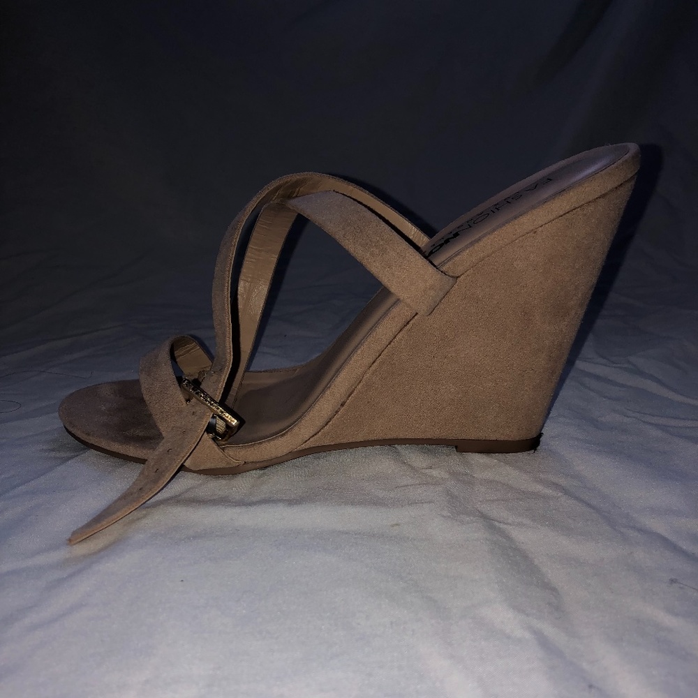 Tan Wedges